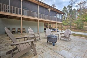 Private mountain cabin near Wilkesboro NC firepit and hot tub